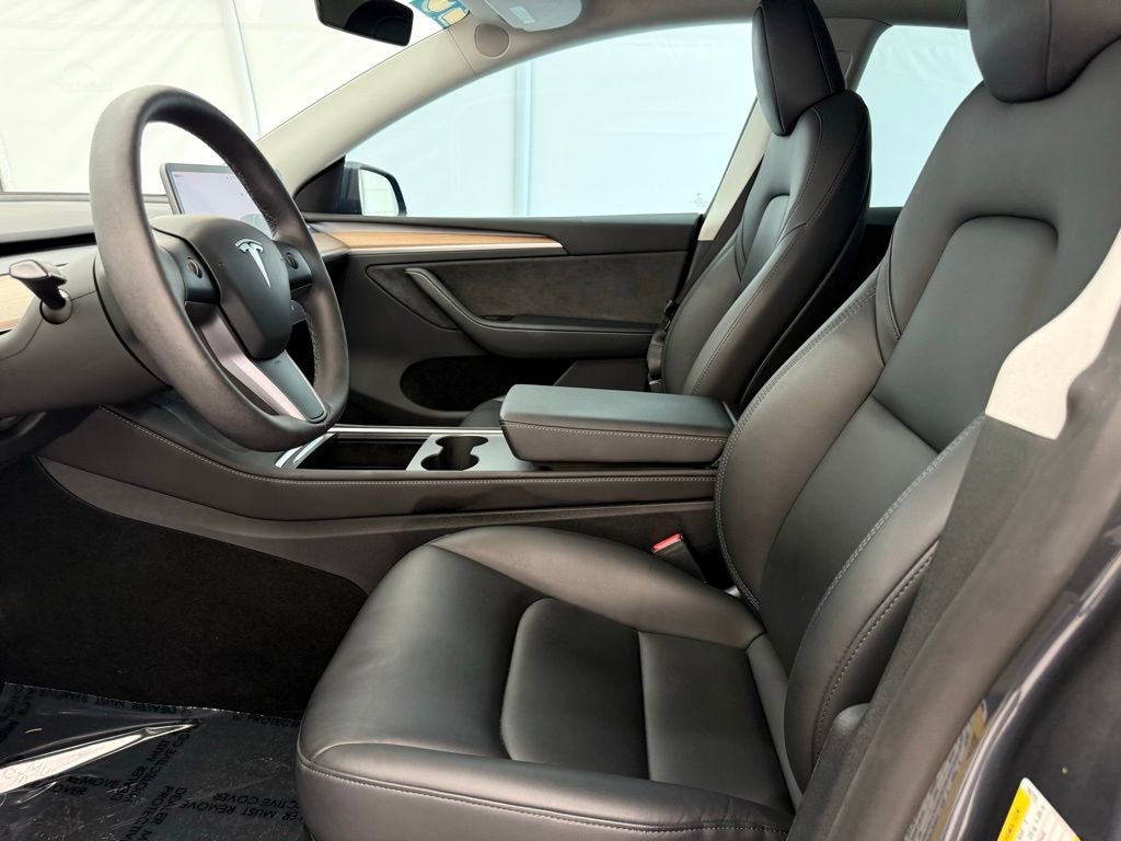 Used 2023 Tesla Model Y Long Range image 12