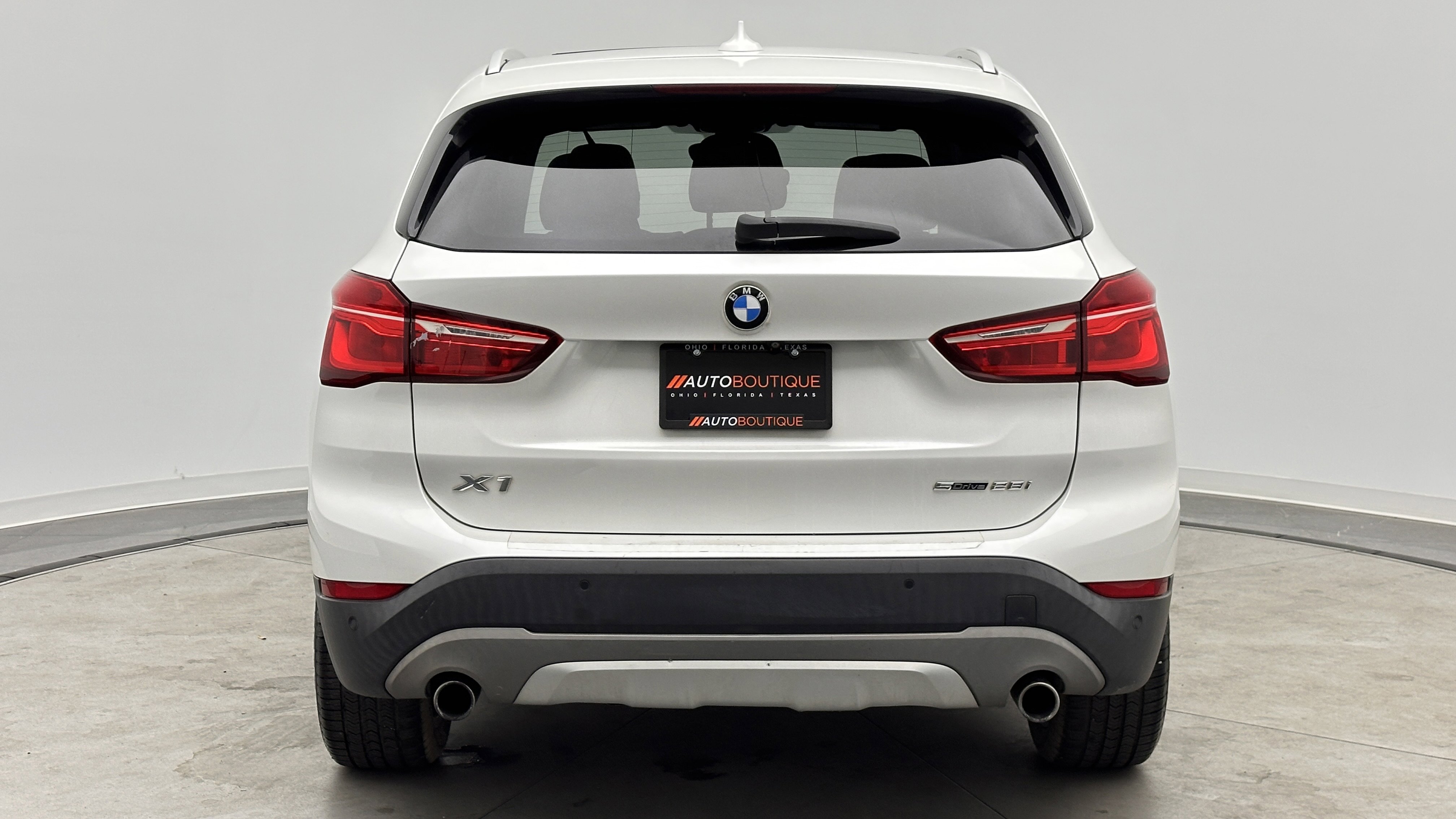 Used 2018 BMW X1 sDrive28i w/ Convenience Package FWD image 7
