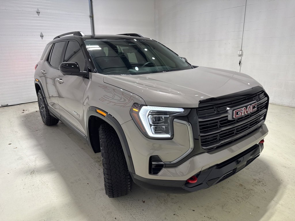 Used 2026 GMC Terrain AT4 w/ Convenience Package III image 3