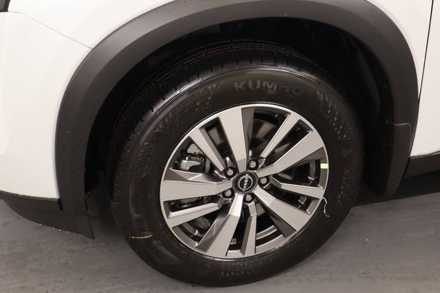 New 2025 Nissan Pathfinder SL image 7