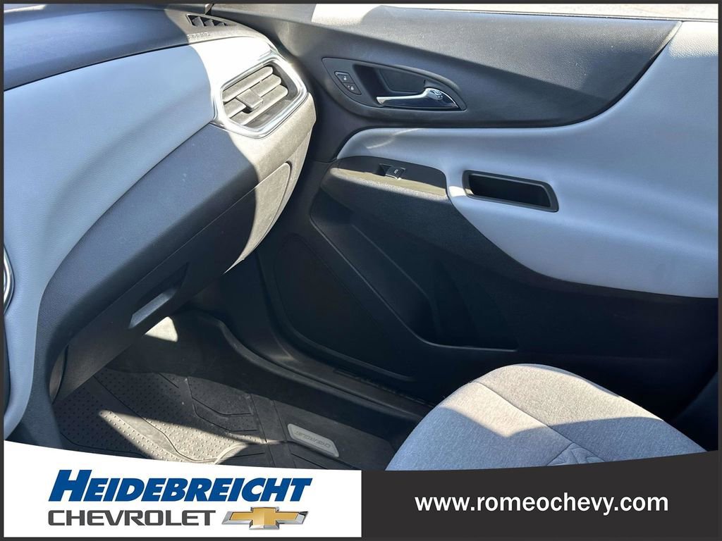 Certified 2024 Chevrolet Equinox LS w/ LS Convenience Package image 32