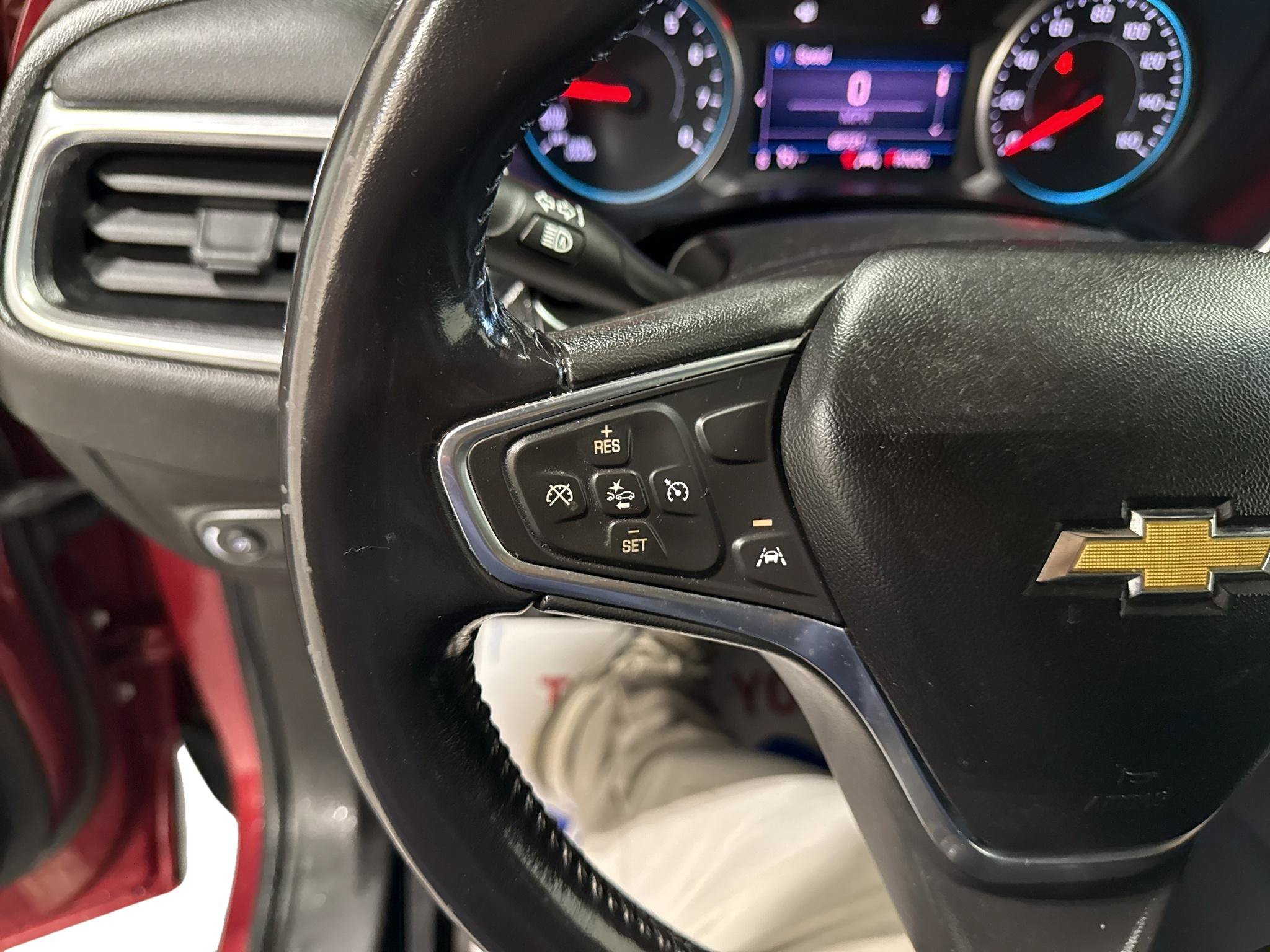 Certified 2020 Chevrolet Equinox LT AWD/4WD image 22