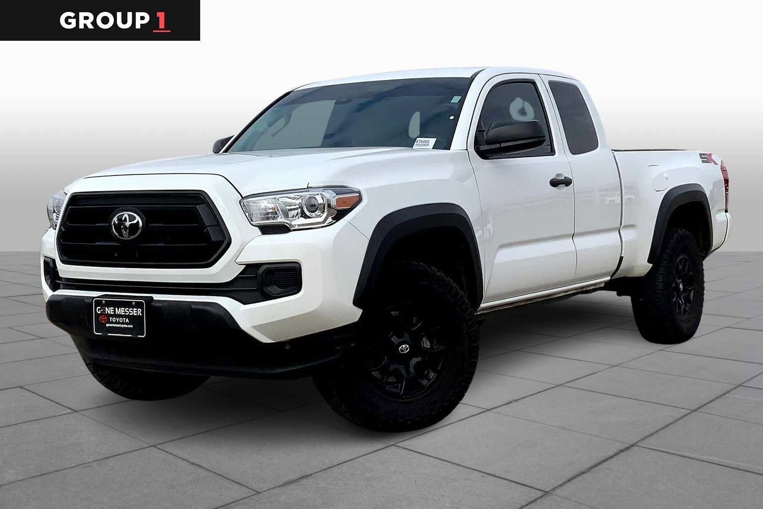 Used 2022 Toyota Tacoma SR w/ SX Package RWD image 1