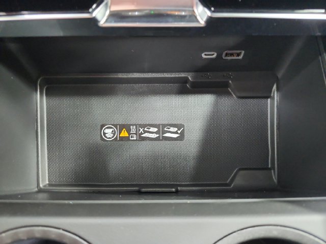 New 2027 GMC Yukon Denali w/ Sun & Power Step Package AWD/4WD image 33