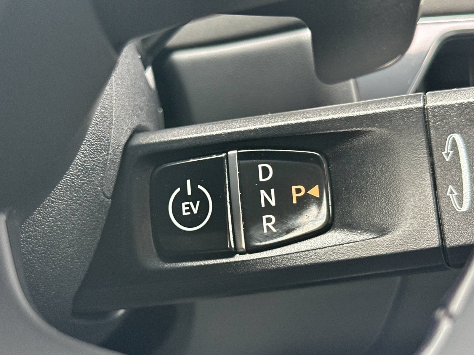 Certified 2024 Kia EV9 Land AWD/4WD image 31