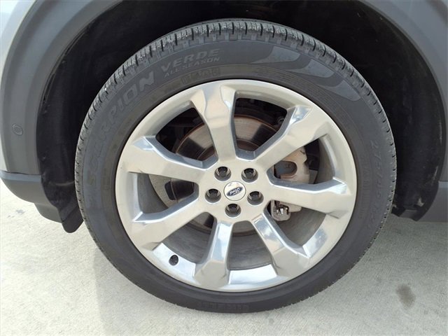 Used 2020 Ford Explorer Platinum w/ Premium Technology Package image 10