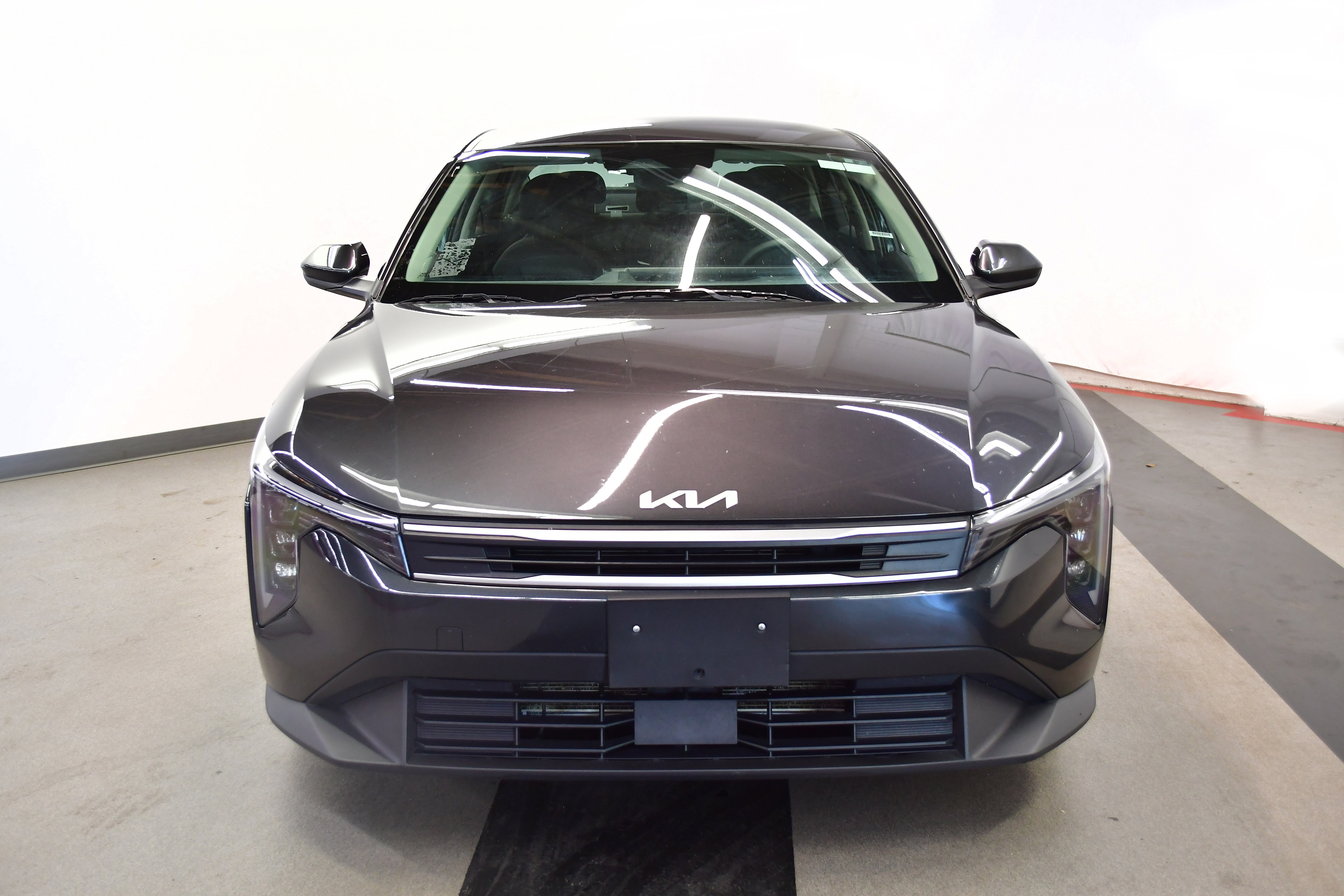 Used 2025 Kia K4 FWD image 3