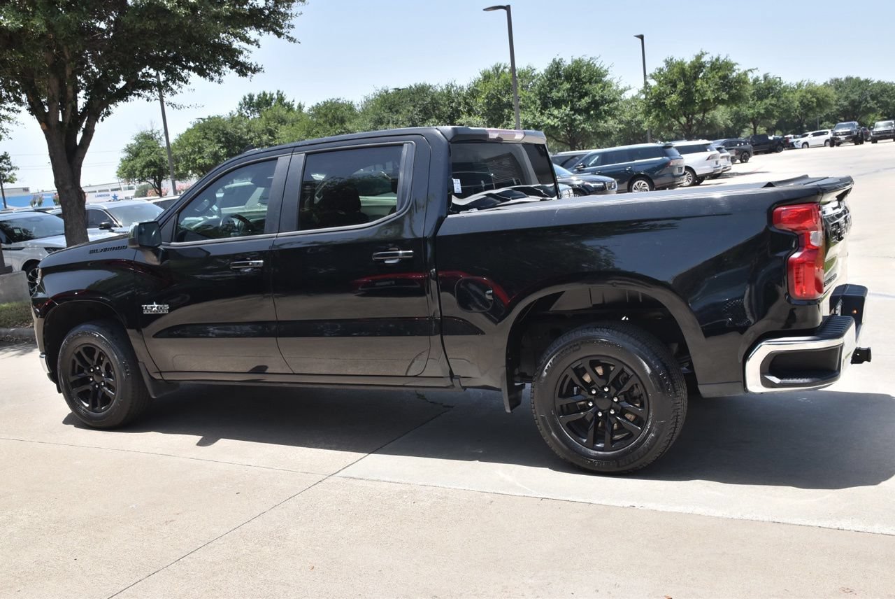 Used 2021 Chevrolet Silverado 1500 LT w/ LPO, Dark Essentials Package RWD image 11