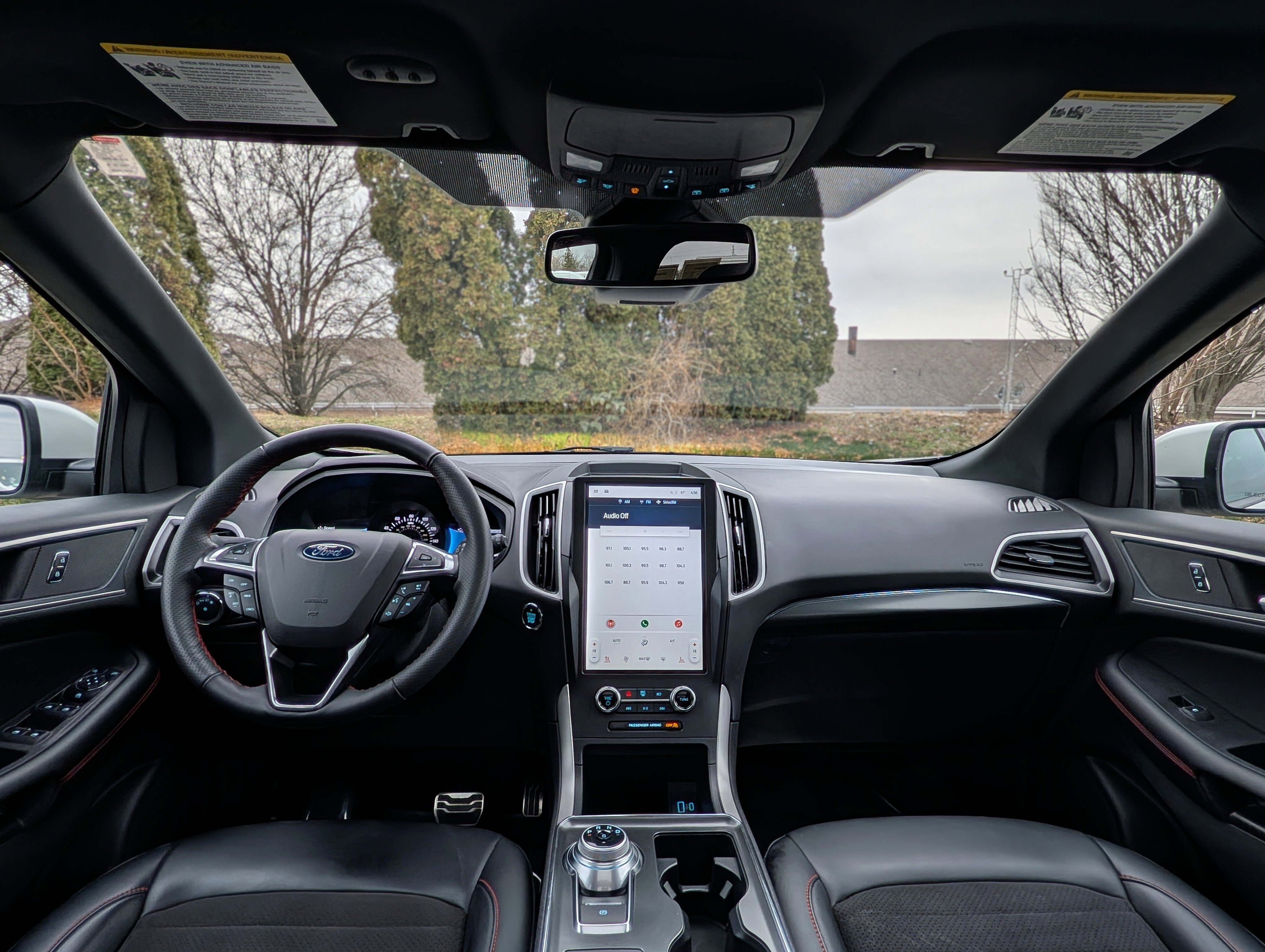 Used 2024 Ford Edge ST-Line image 13