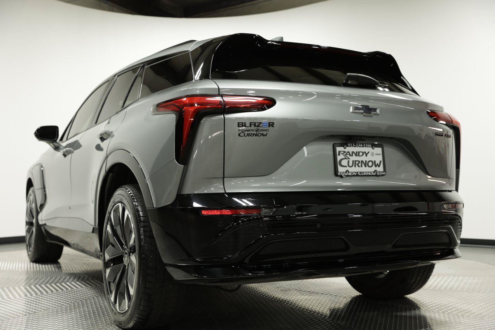 Certified 2025 Chevrolet Blazer EV RS AWD/4WD image 30