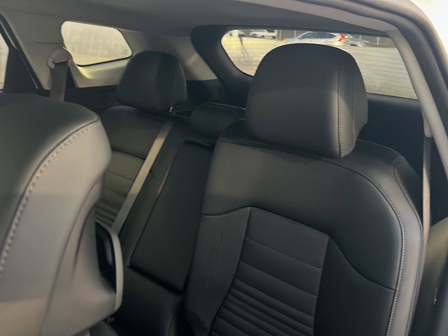 Used 2023 Kia Sportage SX image 32