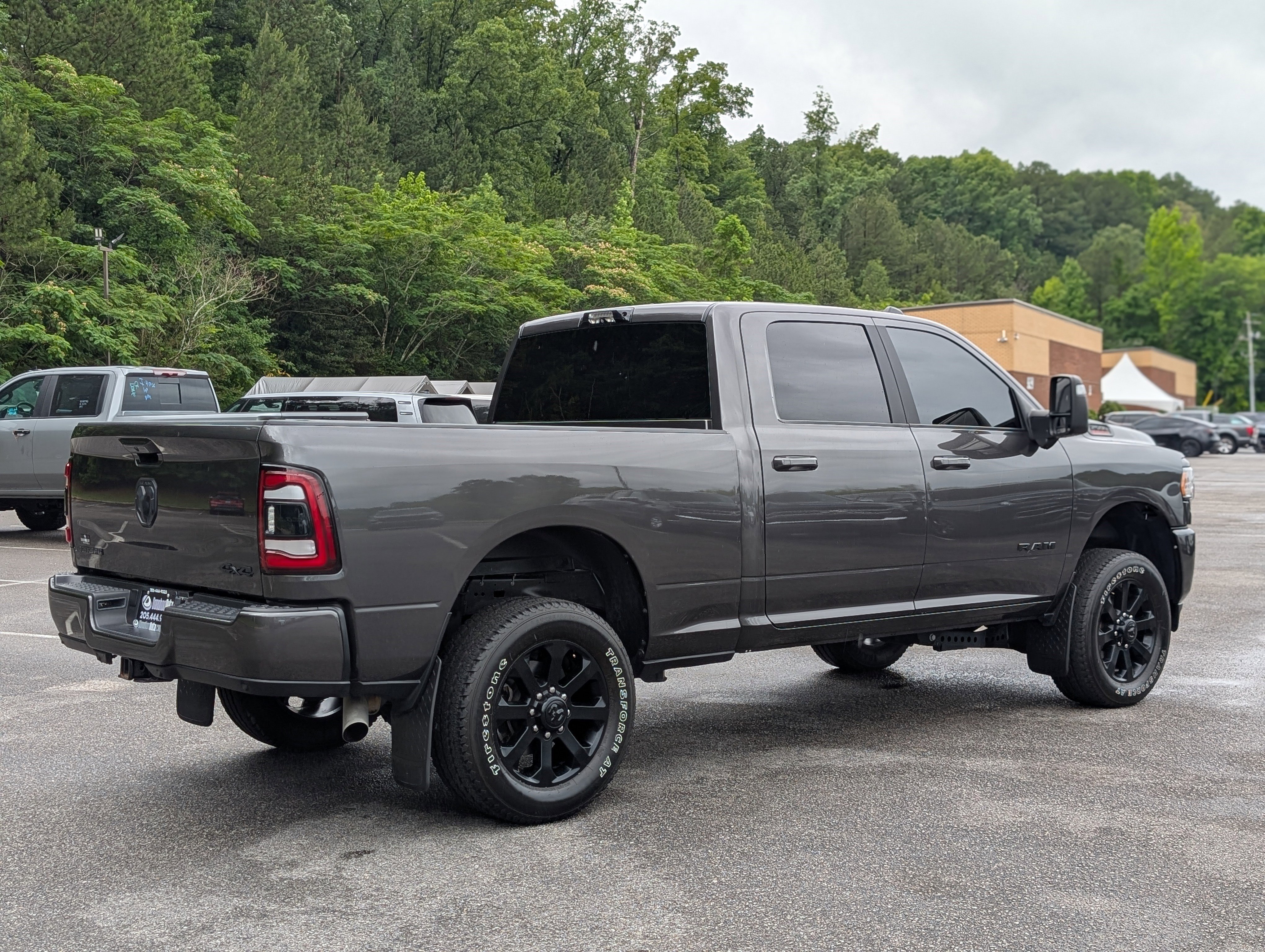 Used 2024 RAM 2500 Big Horn w/ Night Edition AWD/4WD image 9