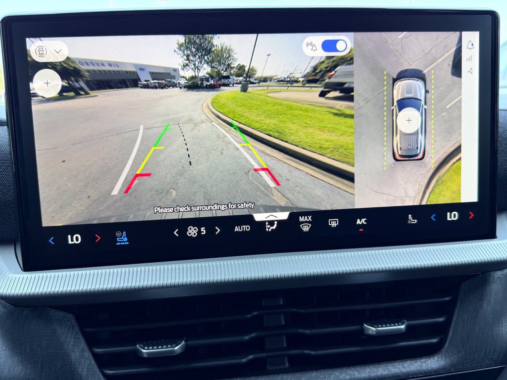 New 2026 Ford Explorer Platinum RWD image 30