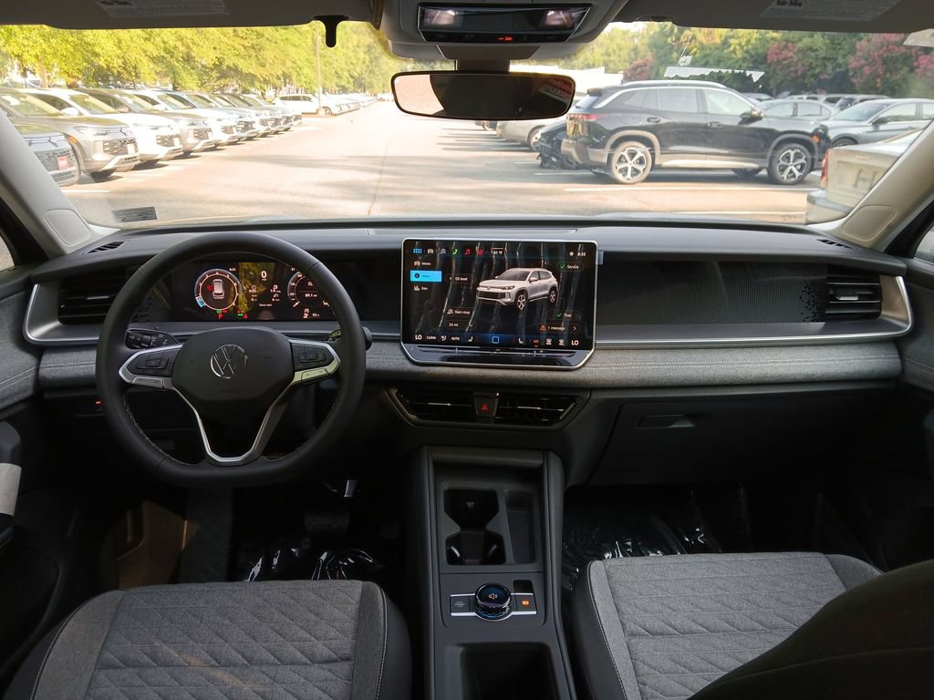 New 2026 Volkswagen Tiguan S FWD image 12