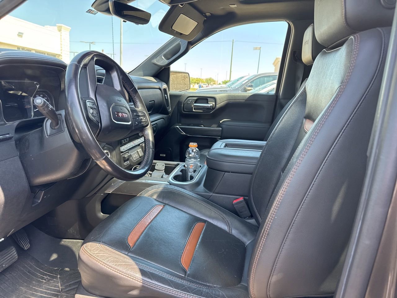 Used 2020 GMC Sierra 1500 AT4 w/ AT4 Premium Package image 9