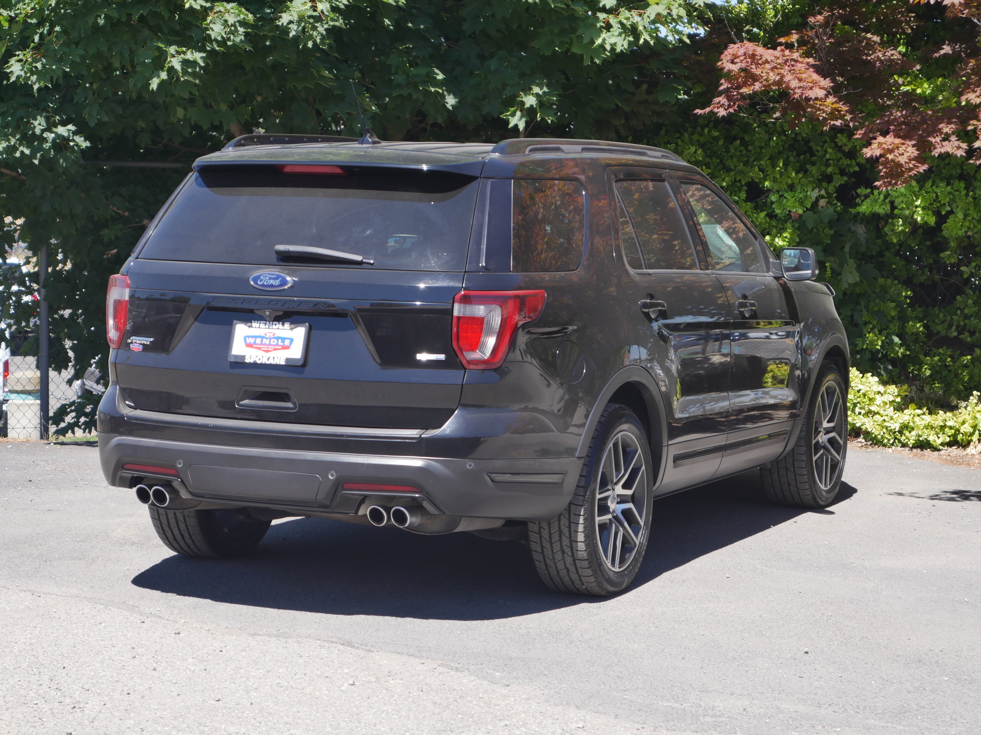 Used 2018 Ford Explorer Sport AWD/4WD image 26