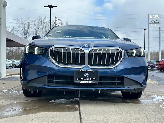 Certified 2024 BMW 530i xDrive 530i xDrive Sedan w/ Premium Package image 2