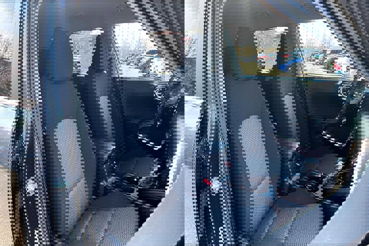 Used 2024 Kia Soul LX w/ Option Group 015 image 7