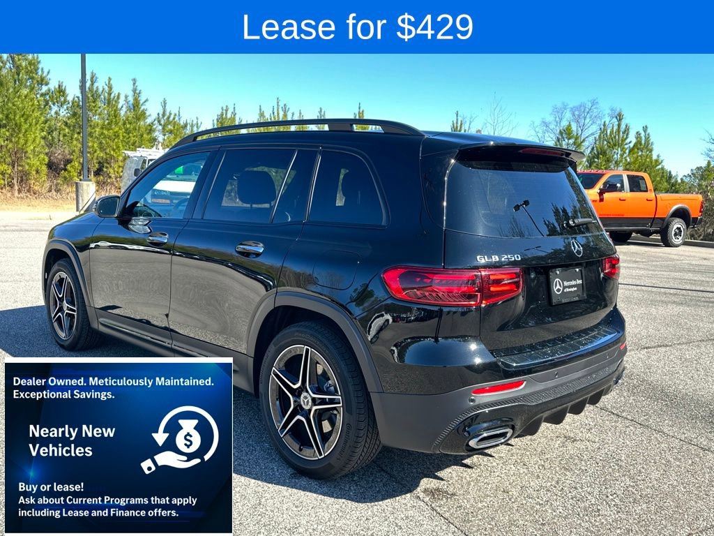 Used 2025 Mercedes-Benz GLB 250 GLB 250 image 9