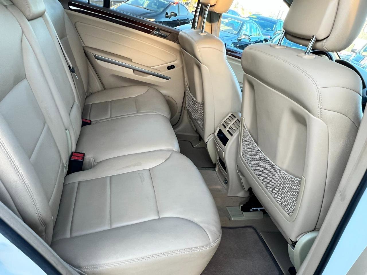 Used 2010 Mercedes-Benz ML 350 4MATIC image 38