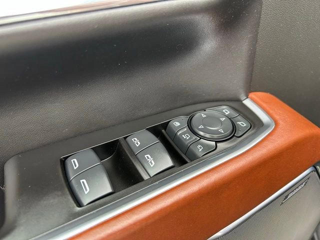 Used 2024 GMC Sierra 3500 Denali Ultimate AWD/4WD image 37