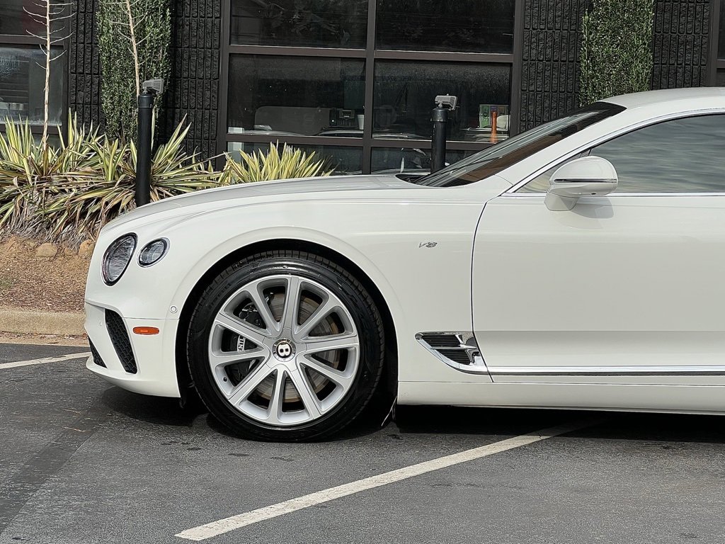 Used 2020 Bentley Continental GT image 10