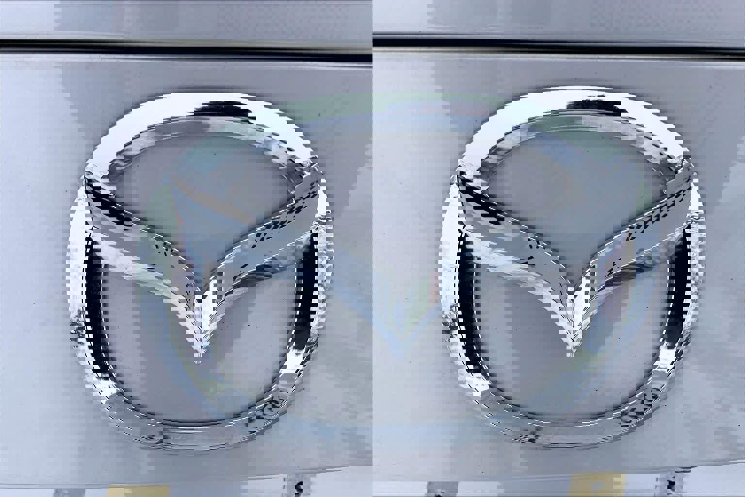 Used 2024 MAZDA CX-90 Plug-In Hybrid w/ Premium Pkg image 32