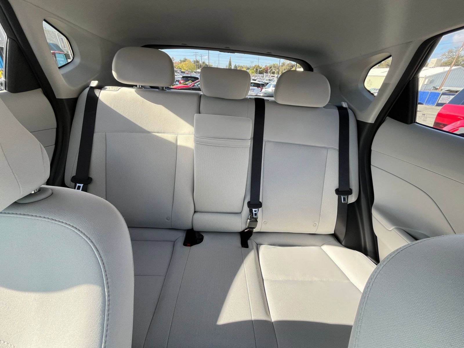 Used 2025 Hyundai Kona SEL image 38