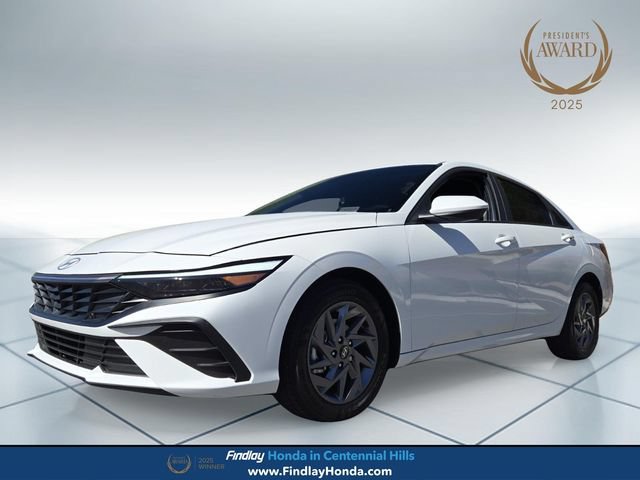 Used 2024 Hyundai Elantra Blue FWD image 1