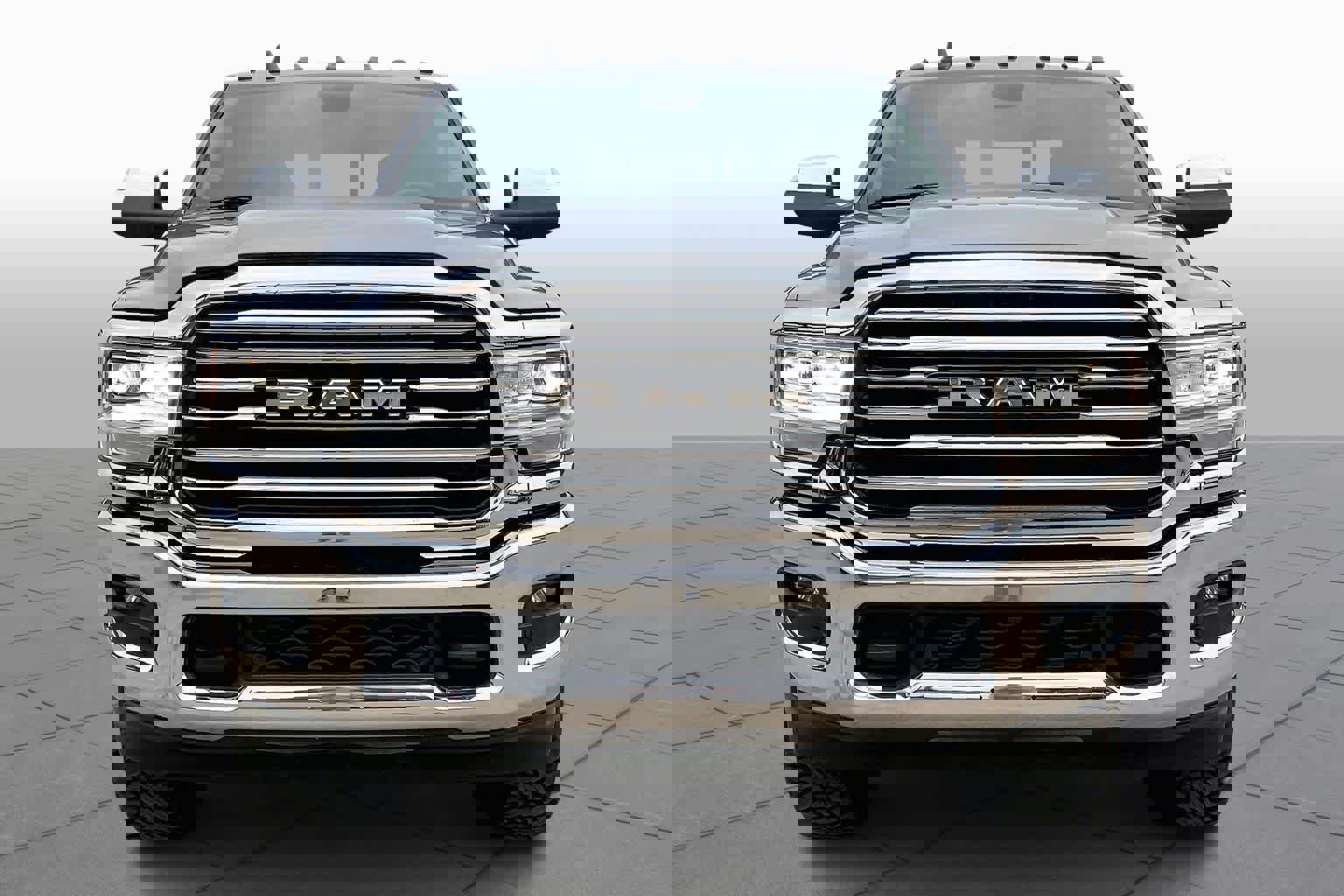 Used 2022 RAM 2500 Limited image 4