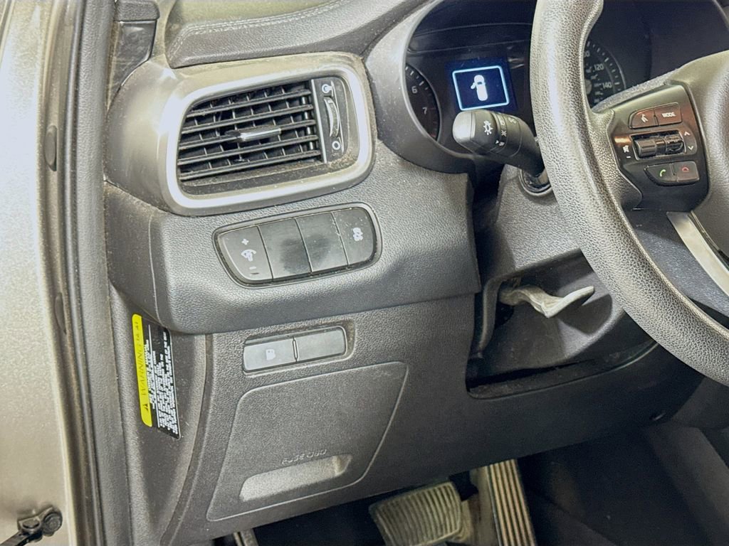 Used 2016 Kia Sorento L FWD image 8
