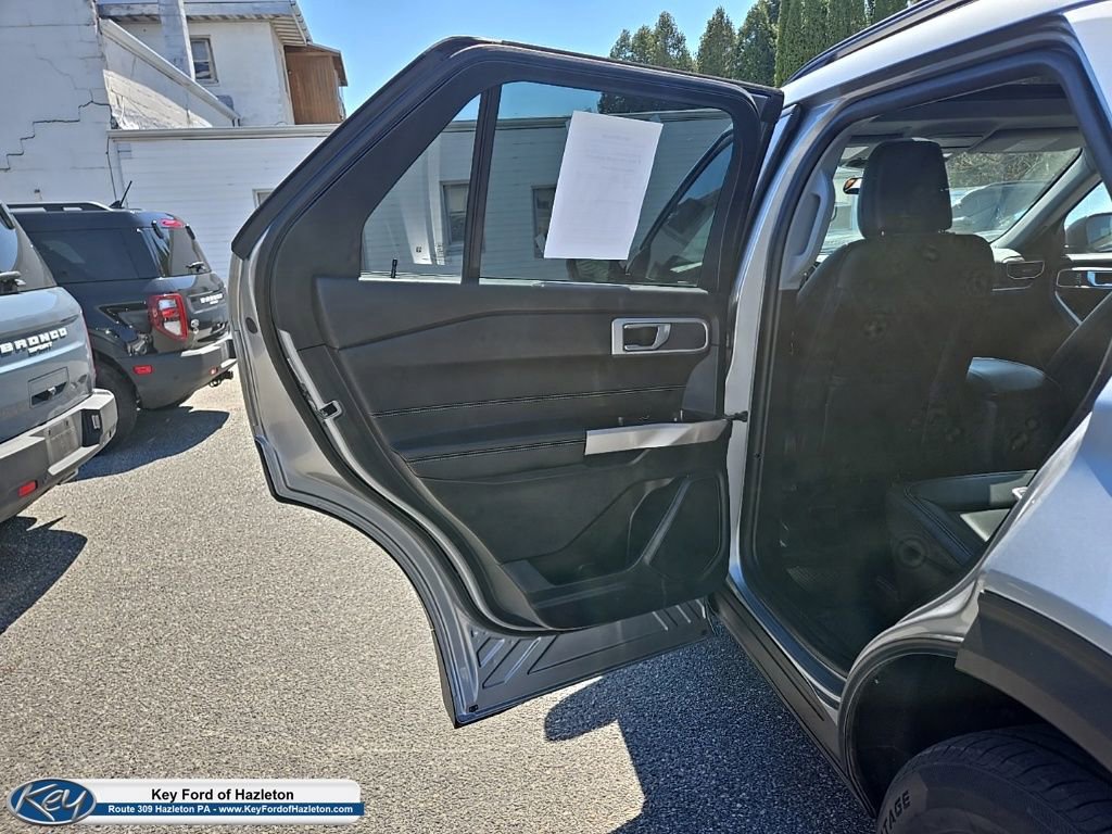 Certified 2023 Ford Explorer XLT w/ Equipment Group 202A image 51