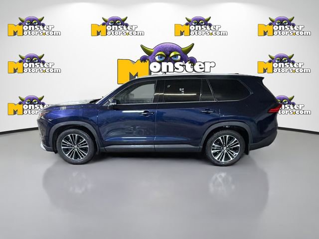 Used 2024 Toyota Grand Highlander AWD Hybrid image 7