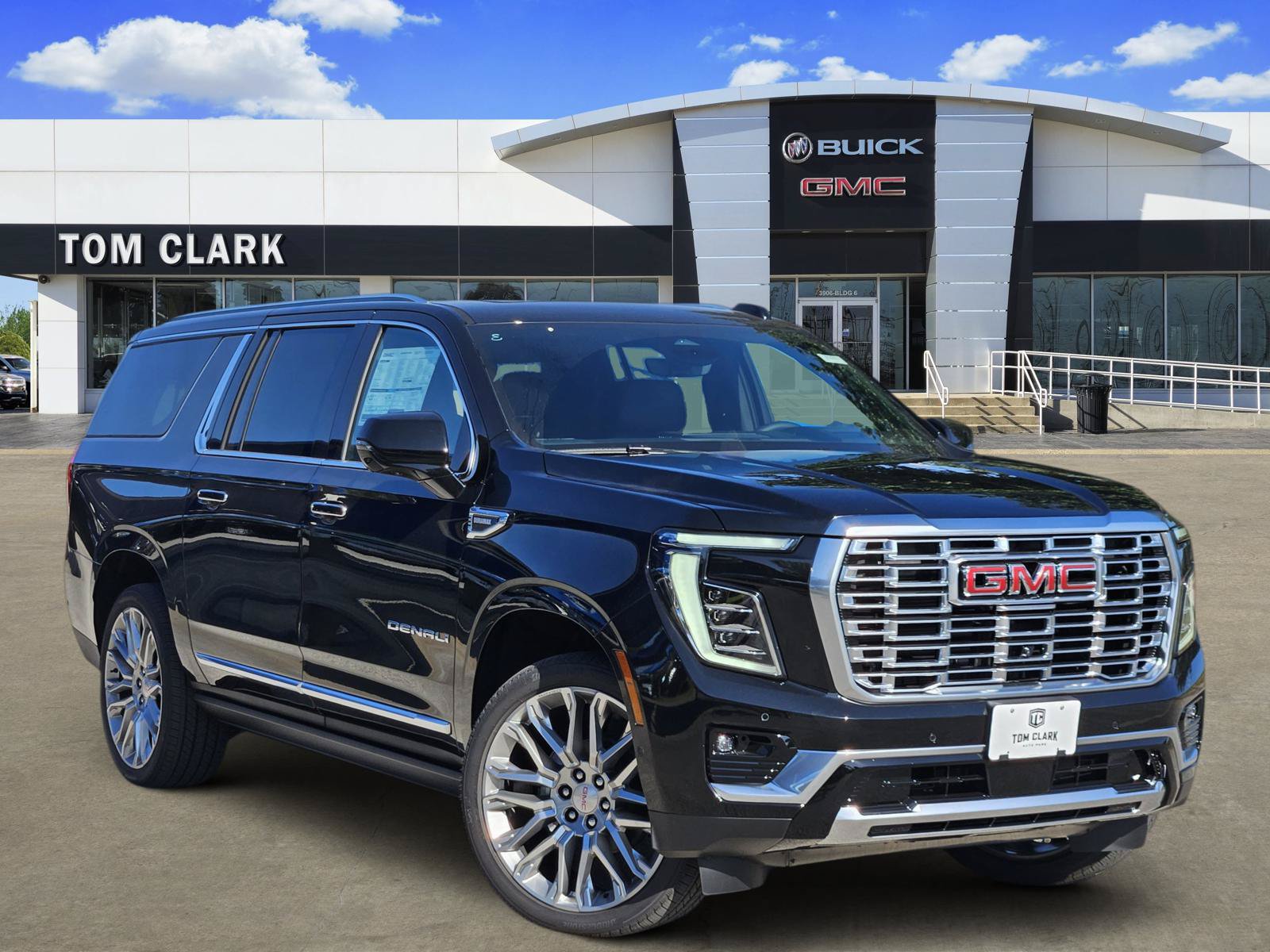 New 2026 GMC Yukon XL Denali w/ Denali Reserve Package AWD/4WD video 1