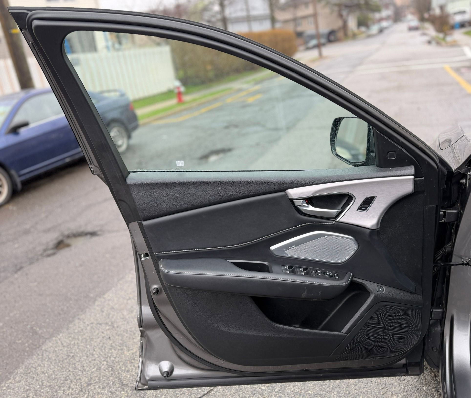 Used 2023 Acura RDX AWD w/ Technology Package image 16