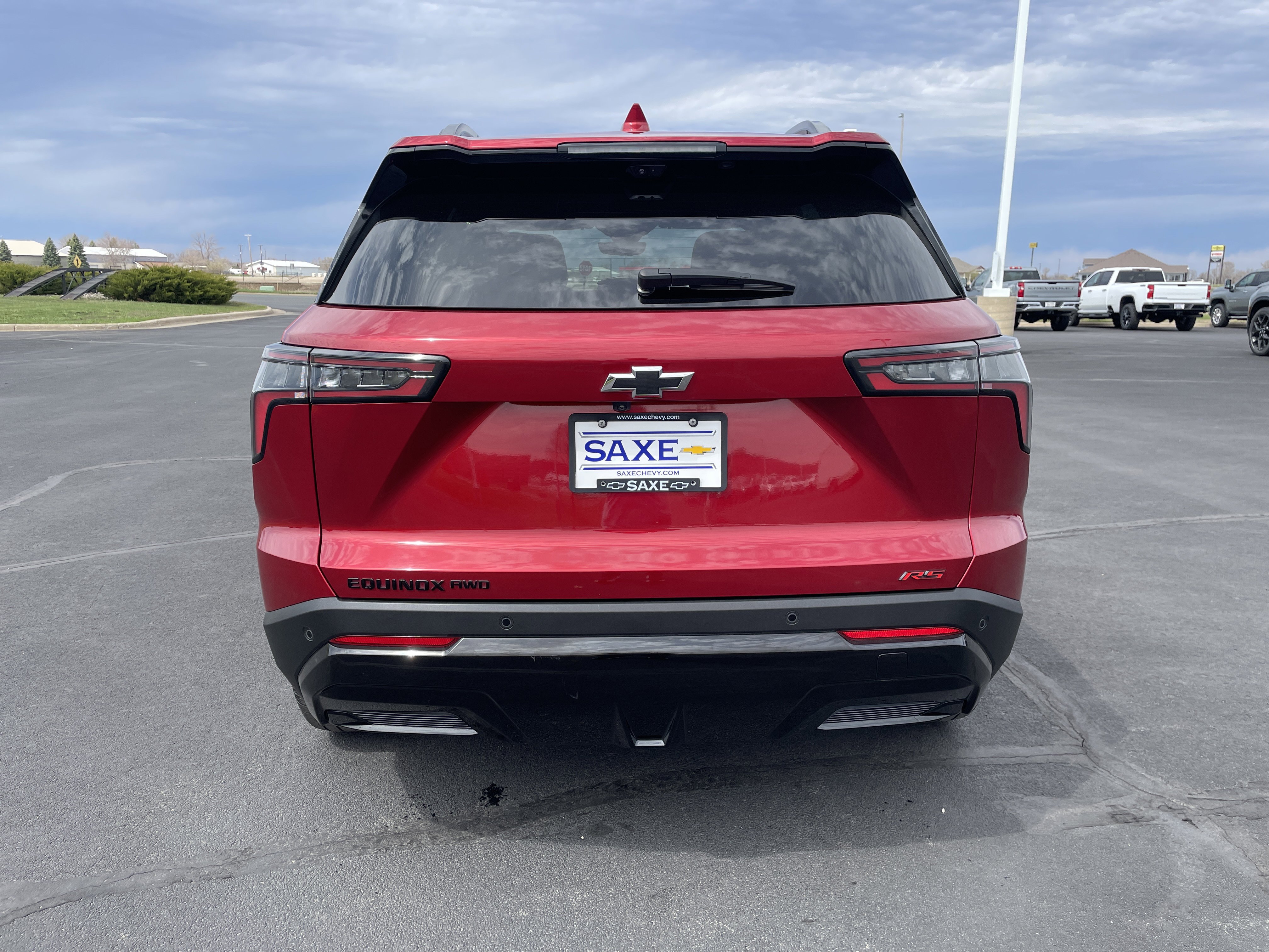 Used 2025 Chevrolet Equinox RS w/ Safety and Technology Package AWD/4WD image 4