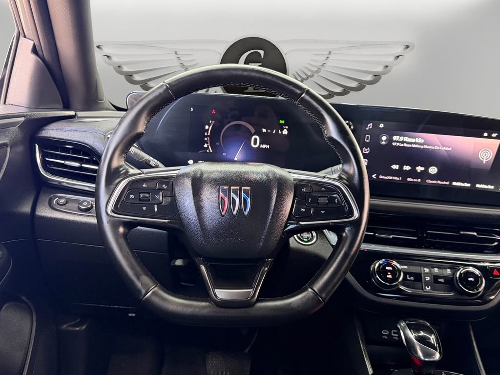 Used 2025 Buick Envista Sport Touring image 12