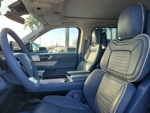 Certified 2022 Lincoln Navigator L Black Label AWD/4WD image 26