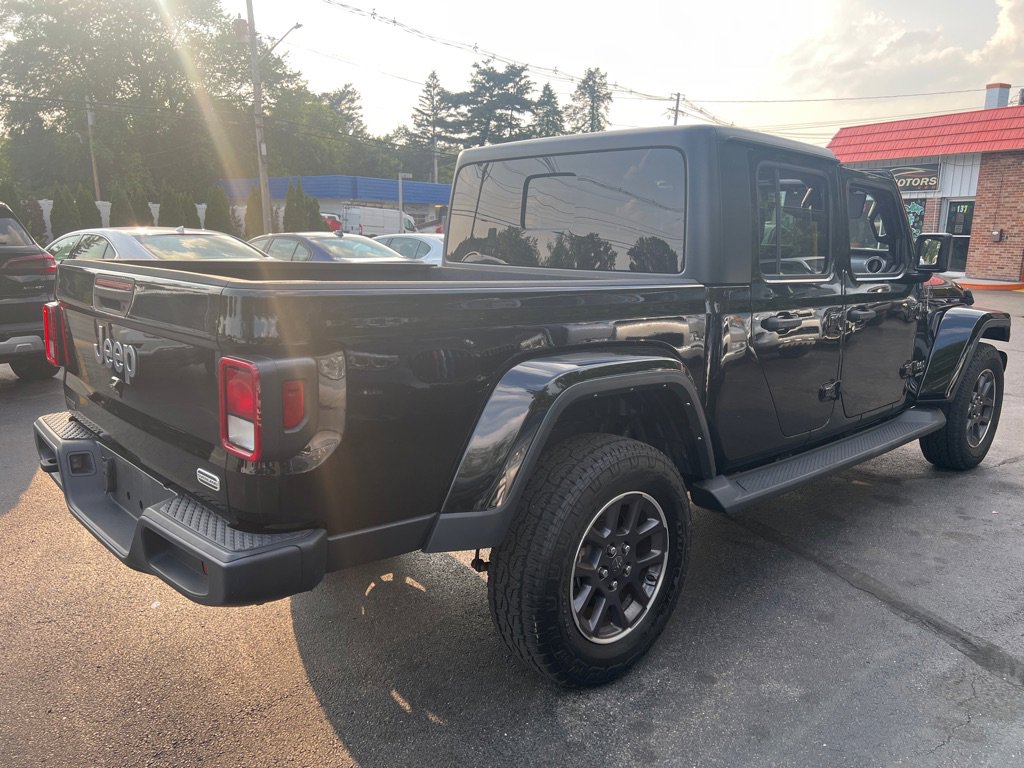 Used 2021 Jeep Gladiator Overland image 8