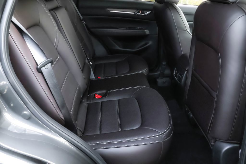 New 2025 MAZDA CX-5 Signature AWD/4WD image 37