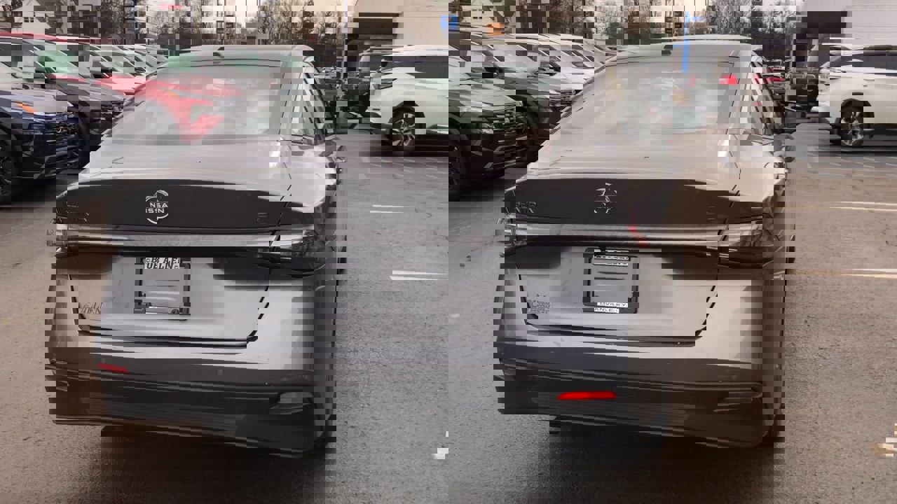 New 2026 Nissan Sentra SL w/ Floor Mat Package image 7