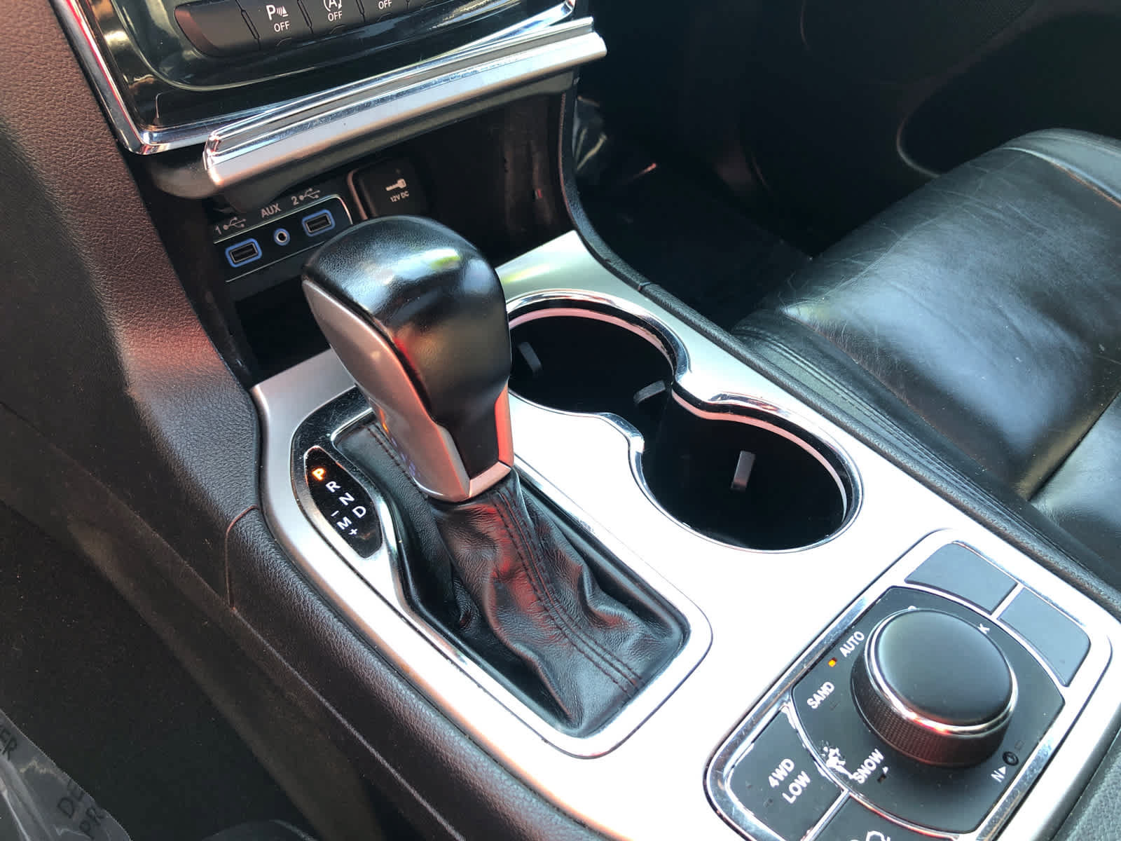 Used 2021 Jeep Grand Cherokee Limited AWD/4WD image 16