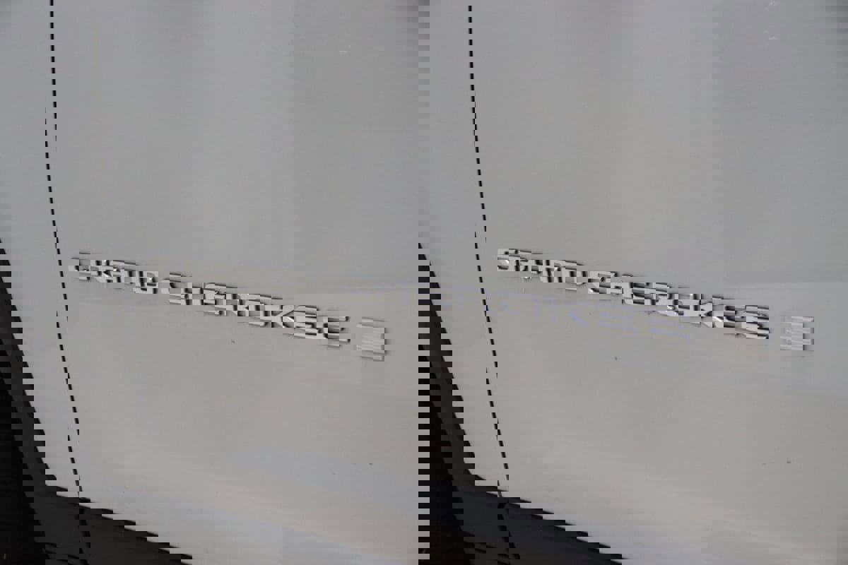 Used 2024 Jeep Grand Cherokee L Limited w/ Luxury Tech Group II image 69