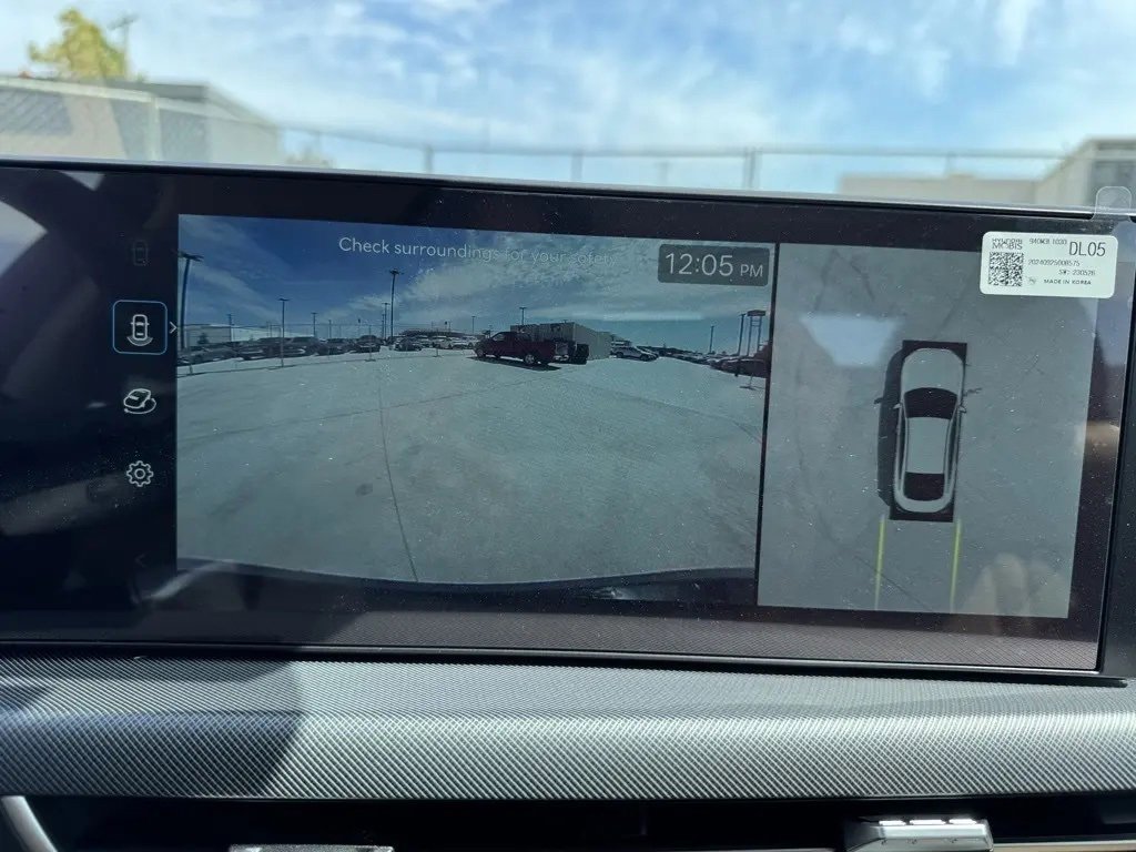 New 2025 Hyundai Sonata Limited image 24