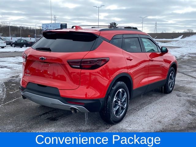 Certified 2025 Chevrolet Blazer LT w/ Convenience Package image 3