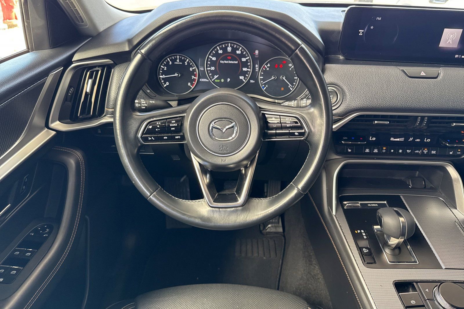 Certified 2024 MAZDA CX-90 3.3 Turbo w/ Preferred Plus image 16