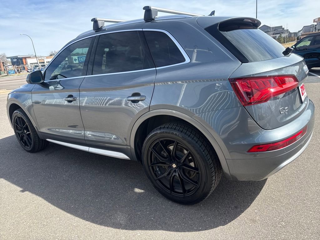 Used 2020 Audi Q5 2.0T Premium AWD/4WD image 3