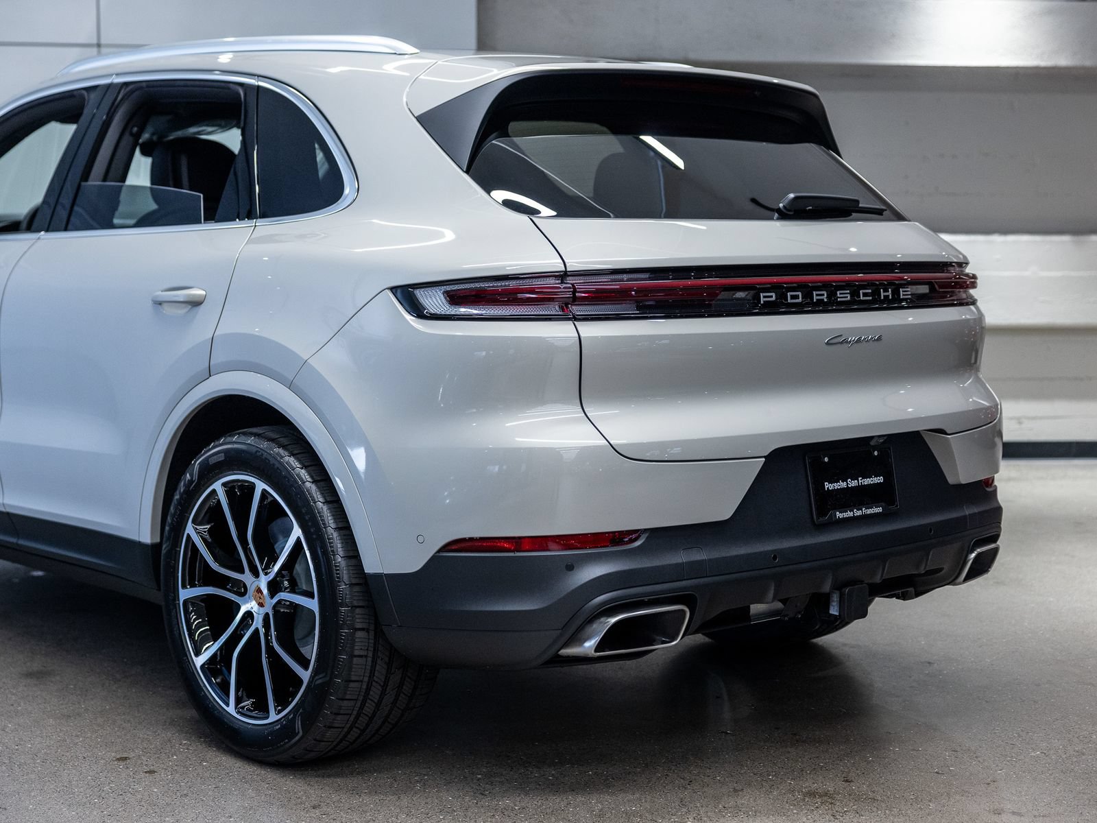 New 2026 Porsche Cayenne AWD/4WD image 27