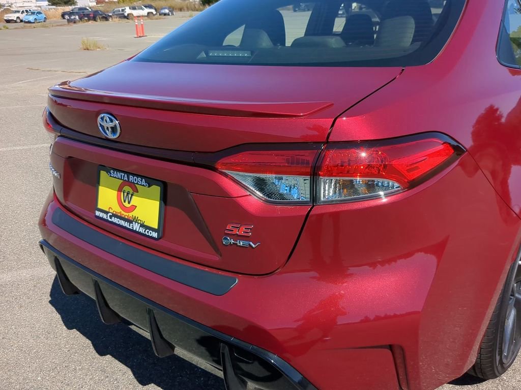 Used 2025 Toyota Corolla SE image 23
