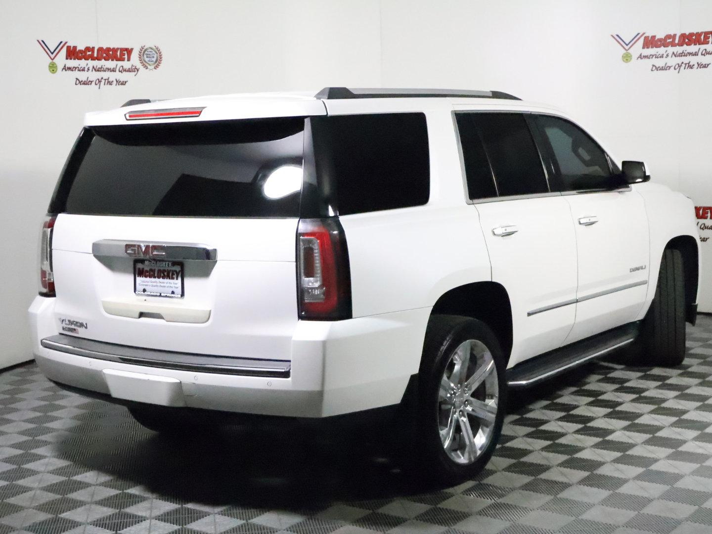 Used 2019 GMC Yukon Denali AWD/4WD image 5